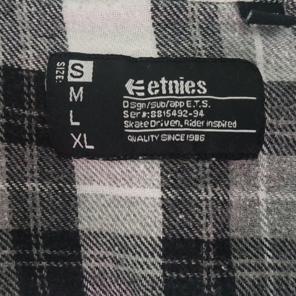 FLANNEL - Picture 2 of 2